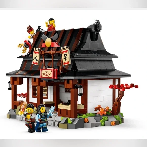 LEGO NINJAGO Four Weapons Blacksmith 15th Anniversary 71858 NEW in Sealed Box - Picture 2 of 6